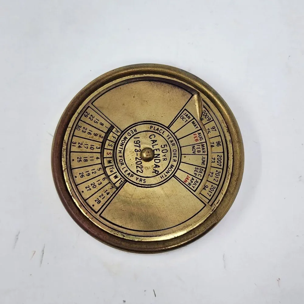 50 Year Perpetual Calendar 1973-2022‎ Brass Paperweight Vintage Desk Decor
